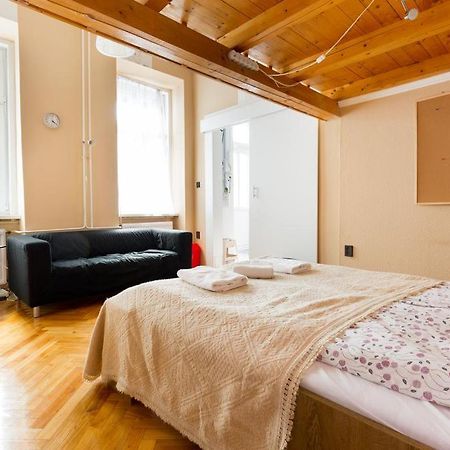 Szentkiralyi 5 - Double Basic In The City Center - Self-Check-In Βουδαπέστη Εξωτερικό φωτογραφία