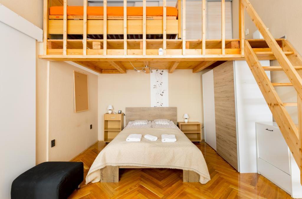 Szentkiralyi 5 - Double Basic In The City Center - Self-Check-In Βουδαπέστη Εξωτερικό φωτογραφία