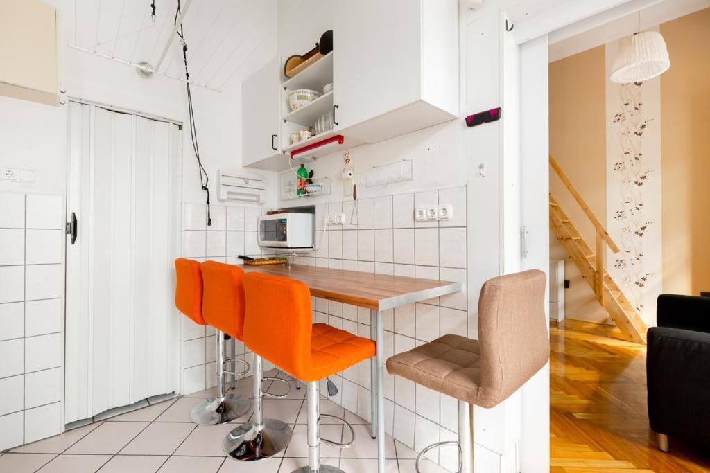 Szentkiralyi 5 - Double Basic In The City Center - Self-Check-In Βουδαπέστη Εξωτερικό φωτογραφία